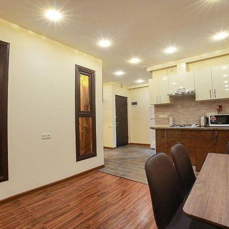 Best Apartments Ереван Екстериор снимка